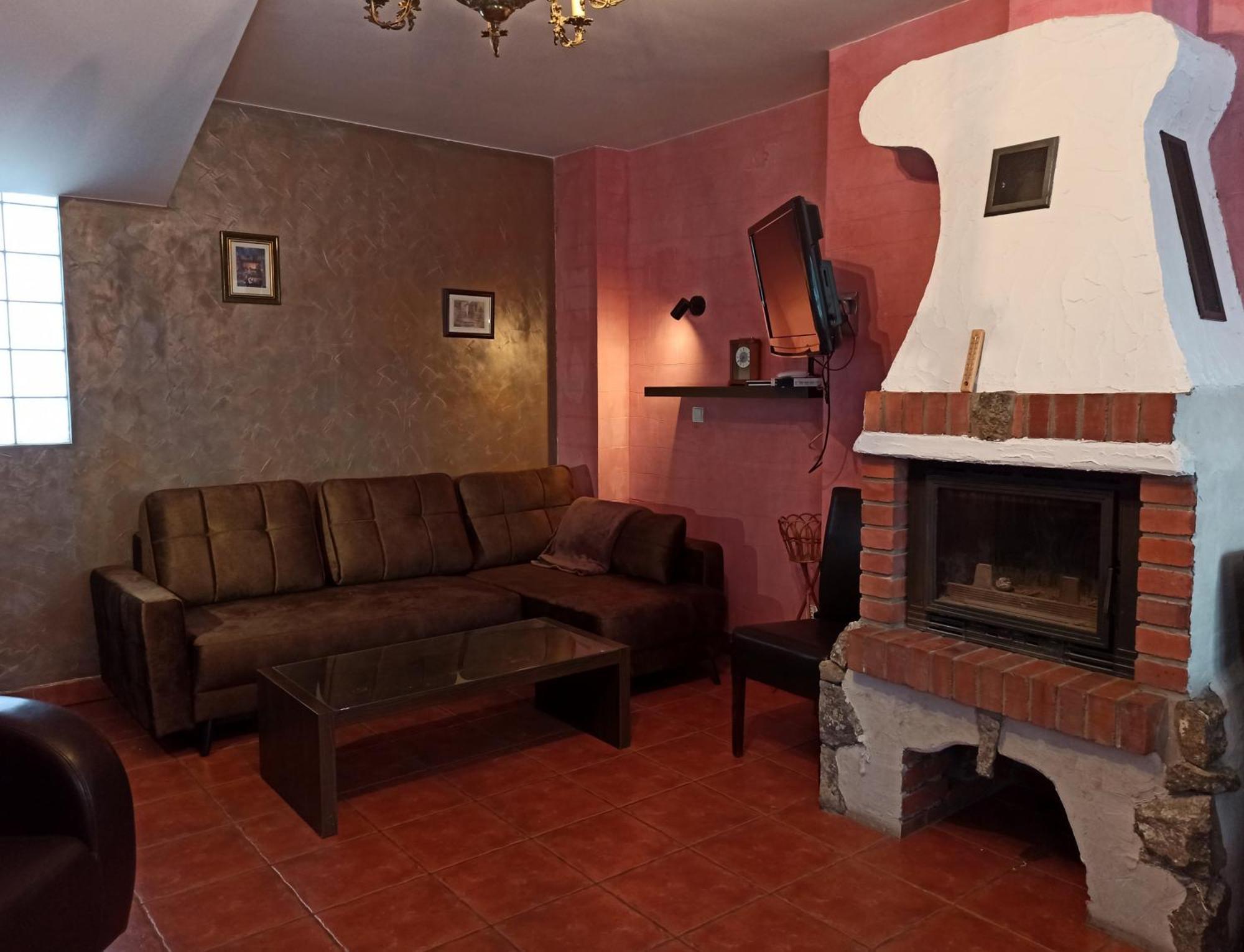 Apartaments Gory Niedzica Zamek Exterior foto